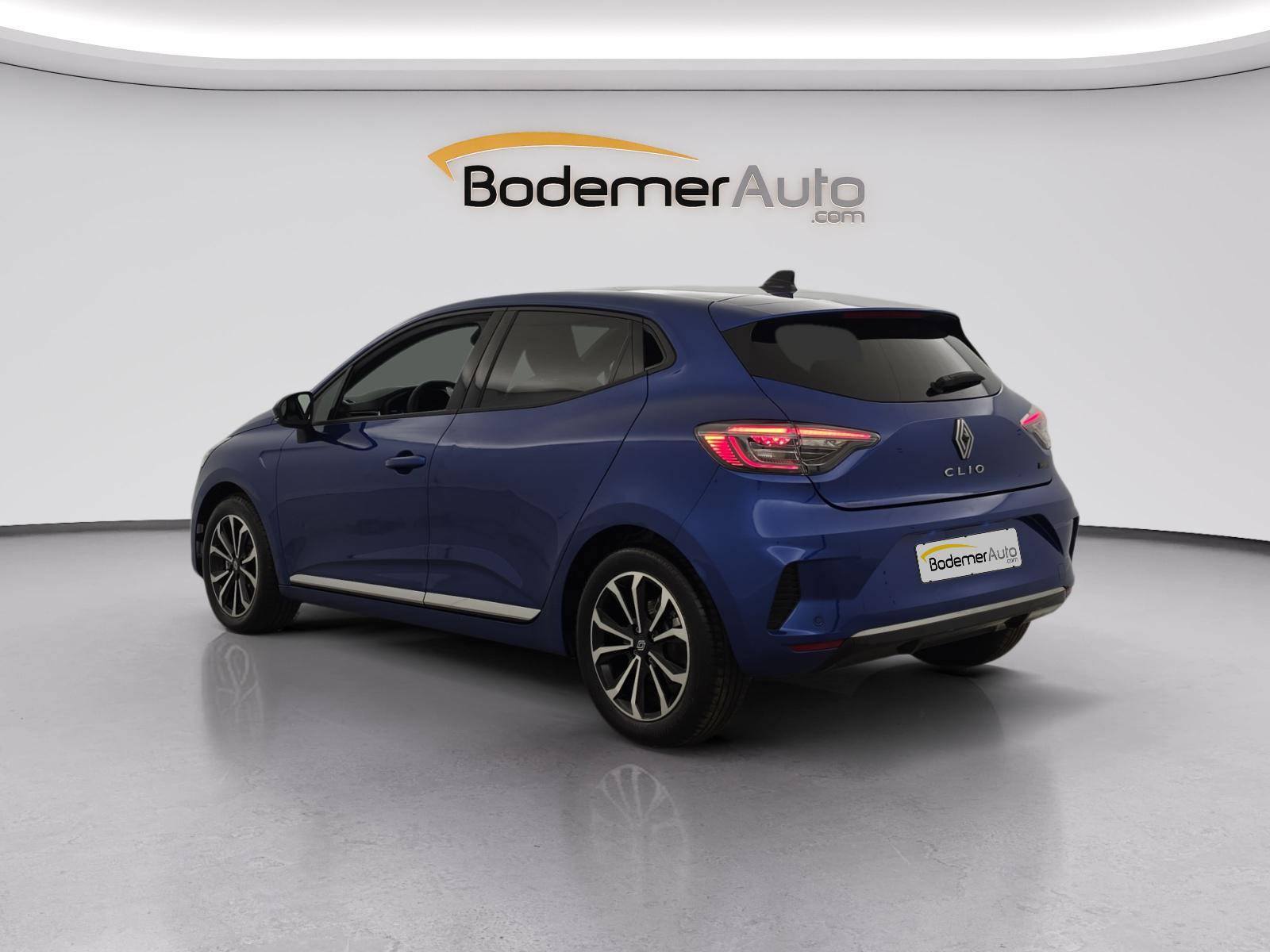 Vente en ligne Renault Clio 5 Clio E-Tech full hybrid 145 ch GSR2 au prix de 20 990 €
