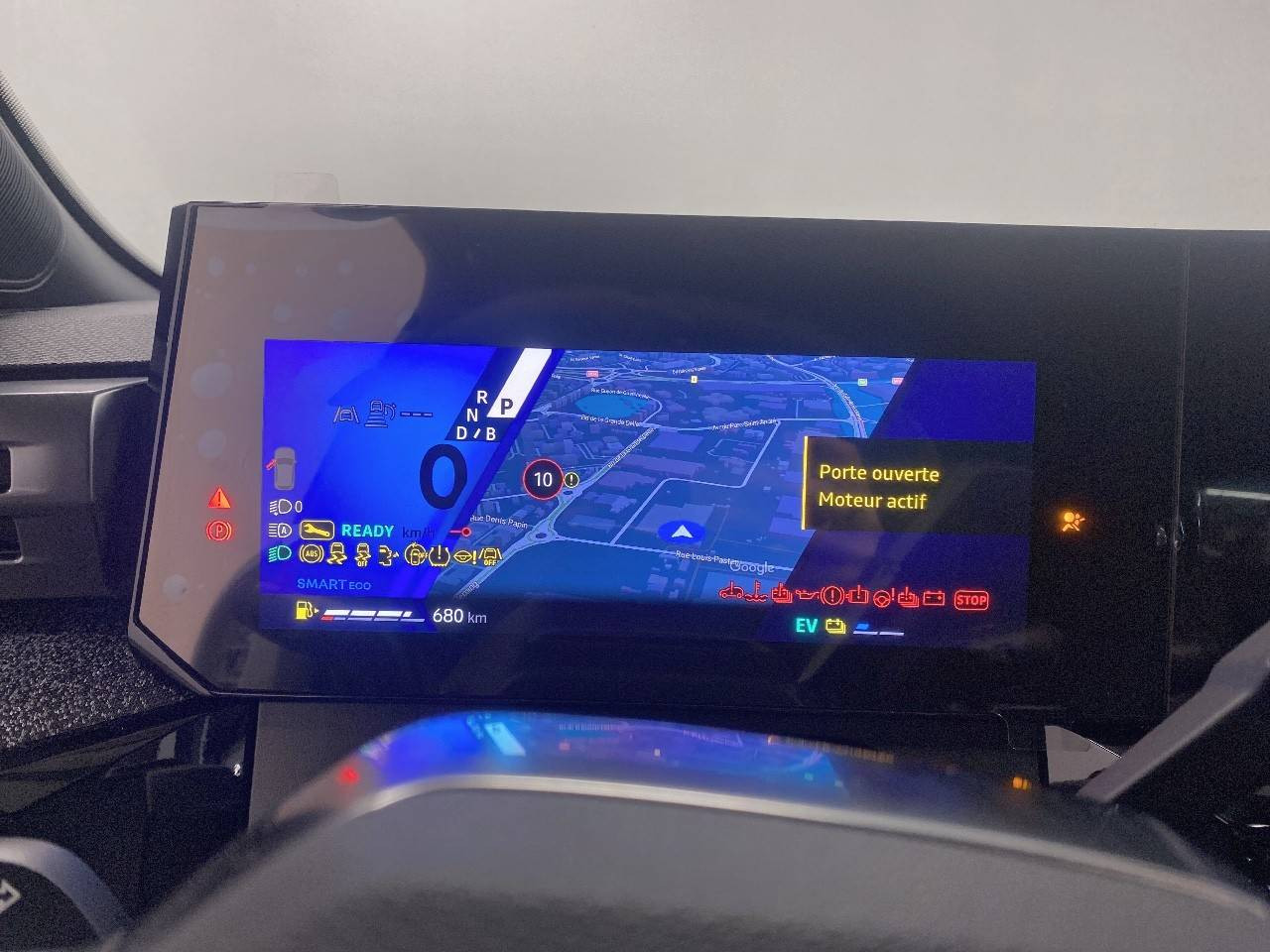 Vente en ligne Renault Clio 6 Clio E-Tech full hybrid 160 ch au prix de 50 000 €