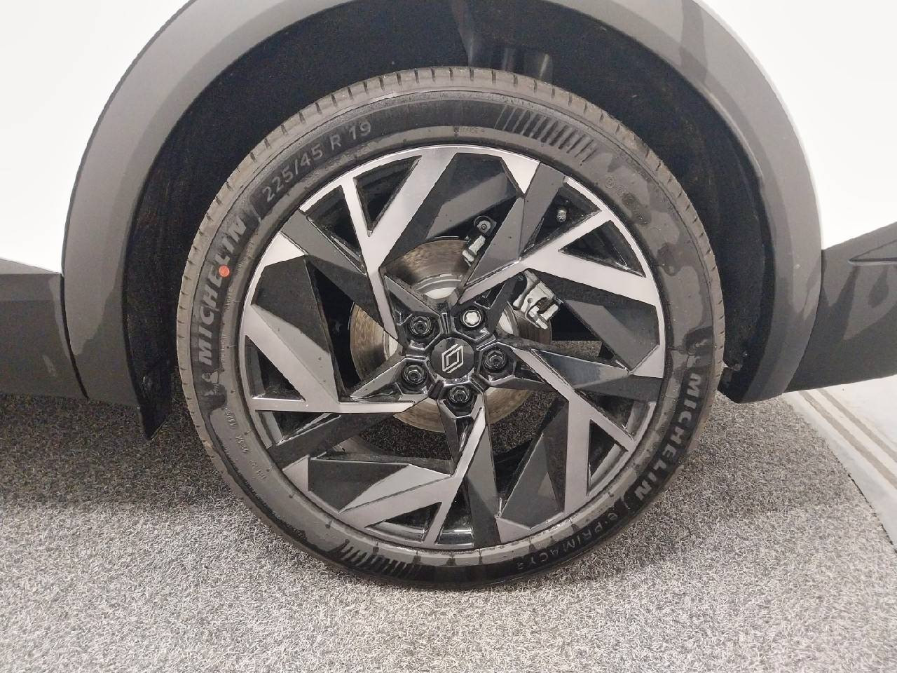 Vente en ligne Renault Symbioz  E-Tech full hybrid 160 ch au prix de 50 000 €