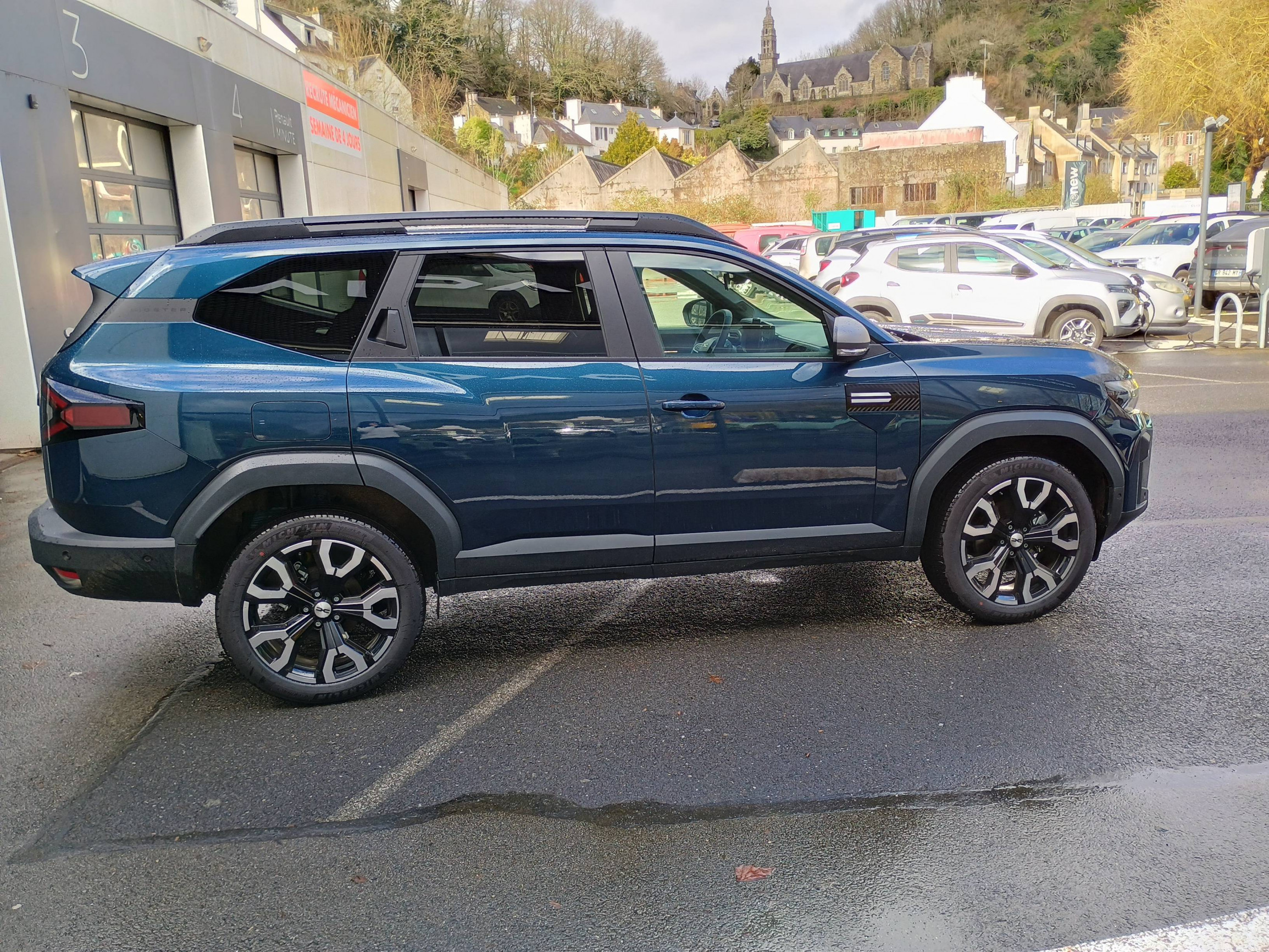 Vente en ligne Dacia Bigster Bigster Hybrid-G 150 4x4 au prix de 33 490 €