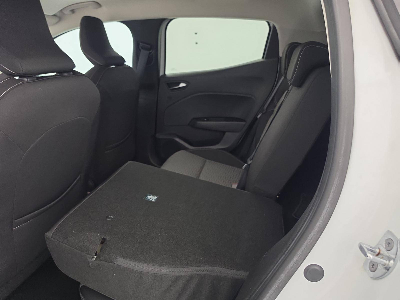 Vente en ligne Renault Clio 5 Clio TCe 90 au prix de 13 850 €