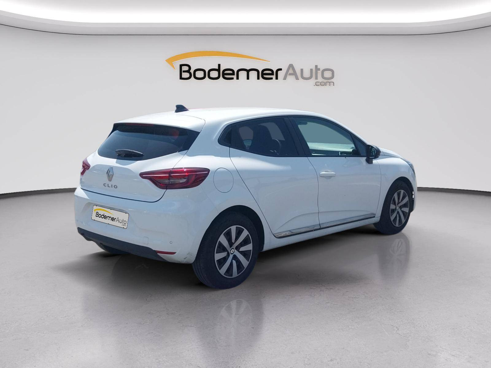 Vente en ligne Renault Clio 5 Clio TCe 90 au prix de 14 990 €