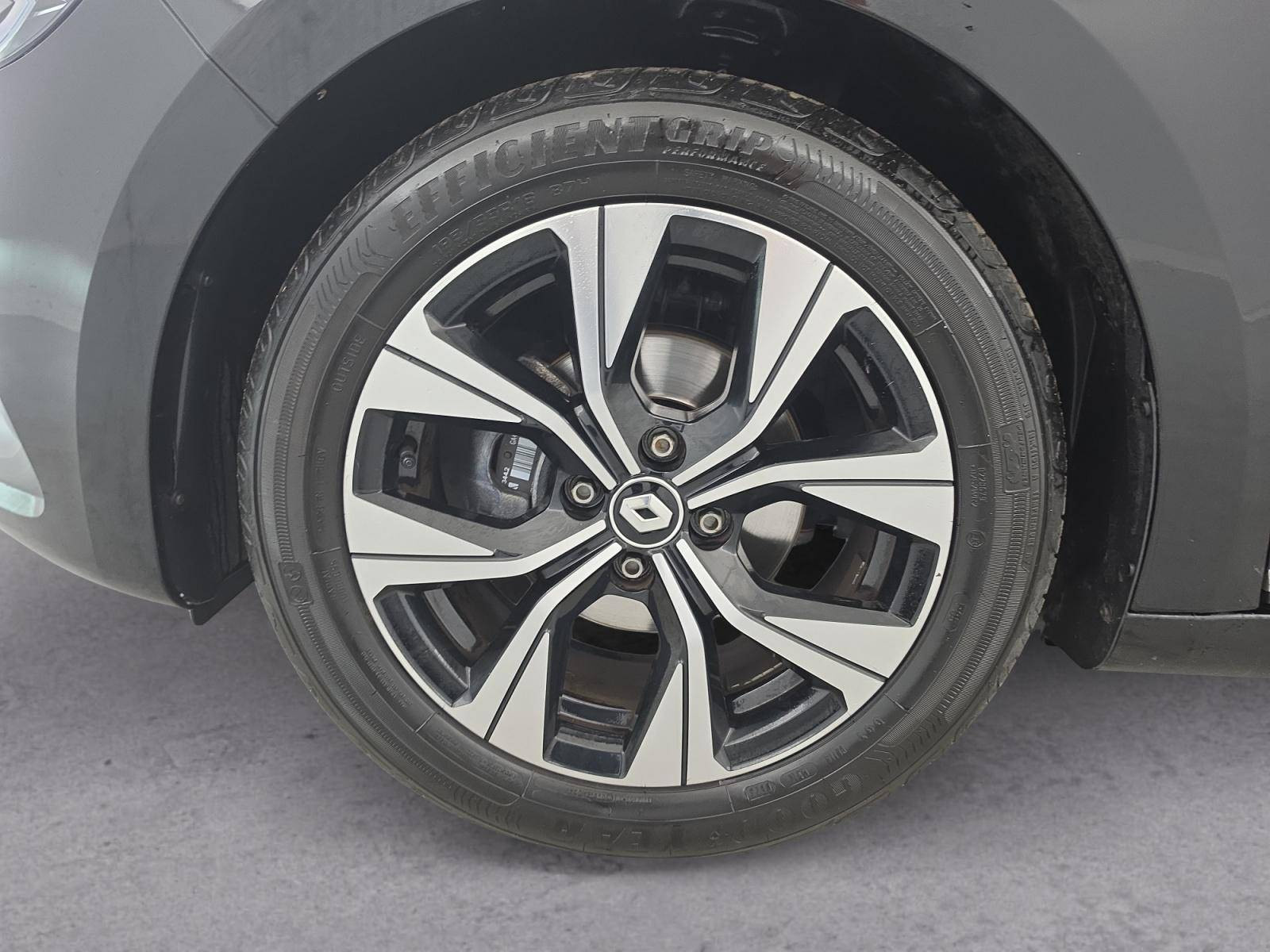 Vente en ligne Renault Clio 5 Clio TCe 100 GPL au prix de 14 590 €