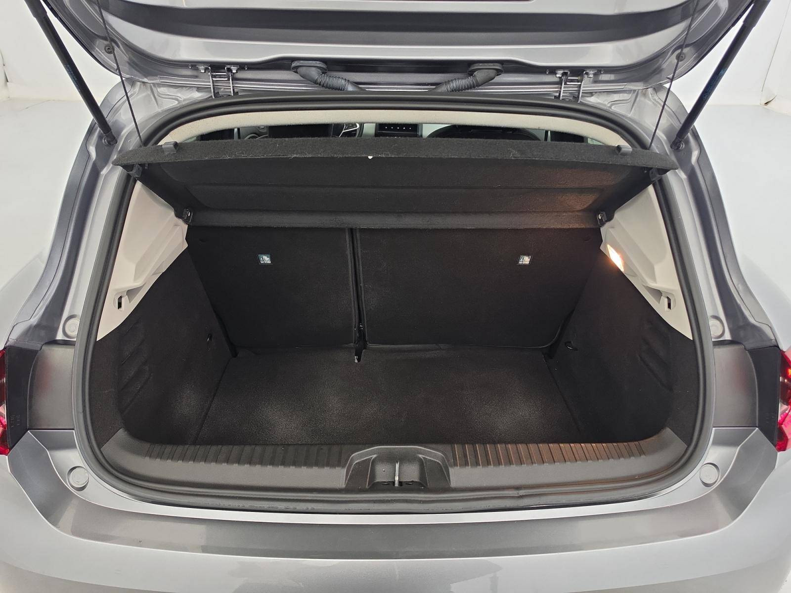 Vente en ligne Renault Clio 5 Clio TCe 90 au prix de 14 790 €
