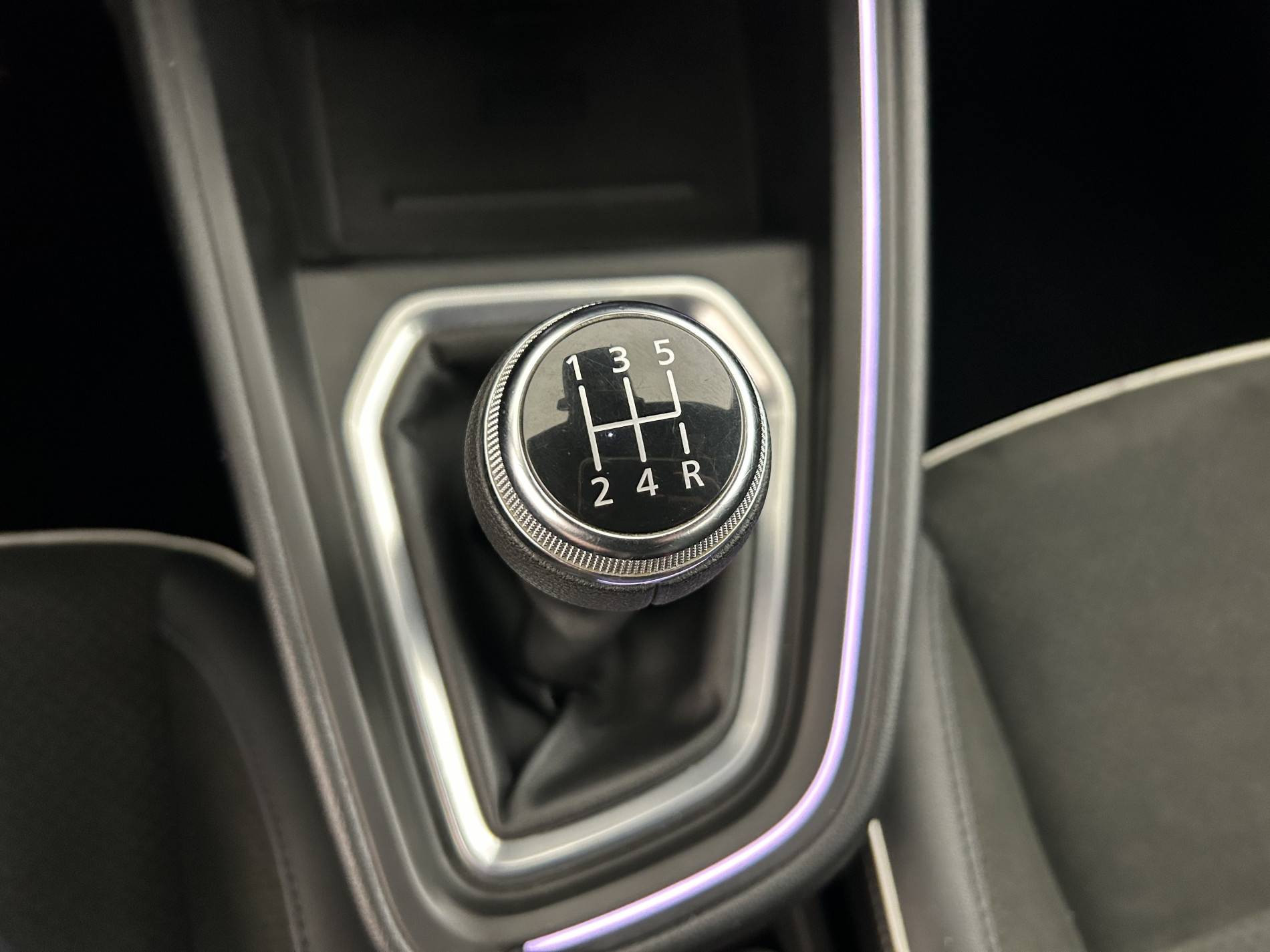 Vente en ligne Renault Clio 5 Clio TCe 100 au prix de 11 890 €