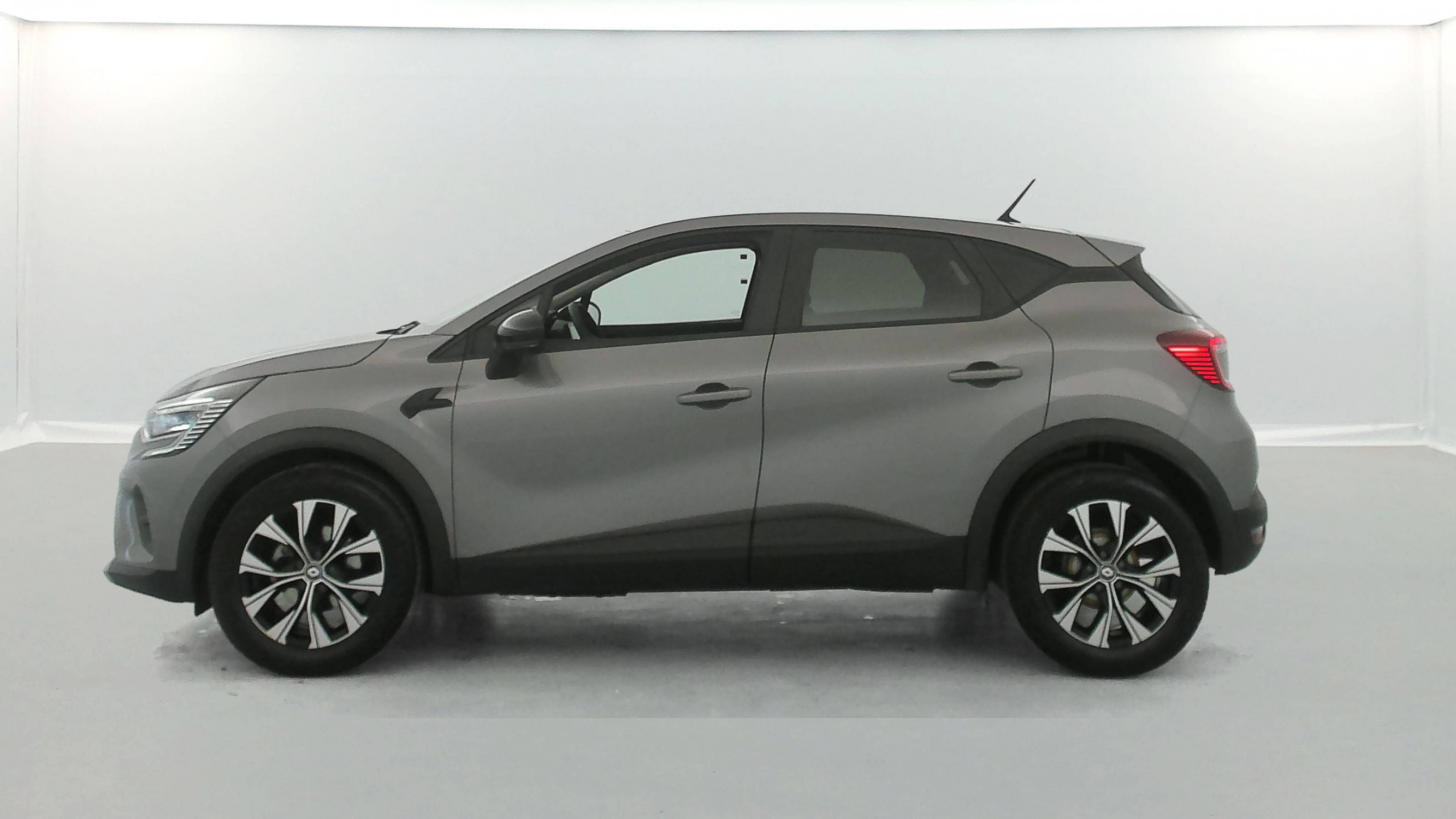 Vente en ligne Renault Captur  TCe 90 au prix de 17 390 €