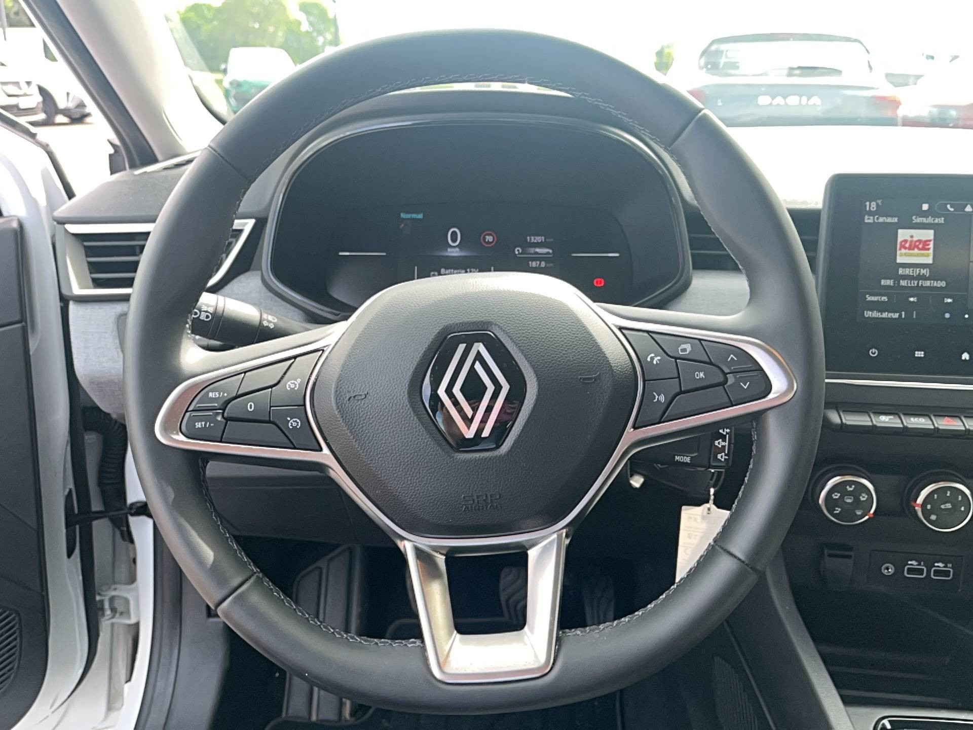 Vente en ligne Renault Clio 5 Clio TCe 90 au prix de 15 790 €