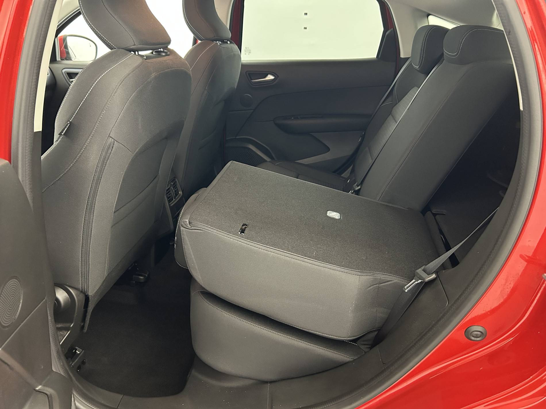 Vente en ligne Renault Arkana  E-Tech hybride 145 - 22 au prix de 19 990 €