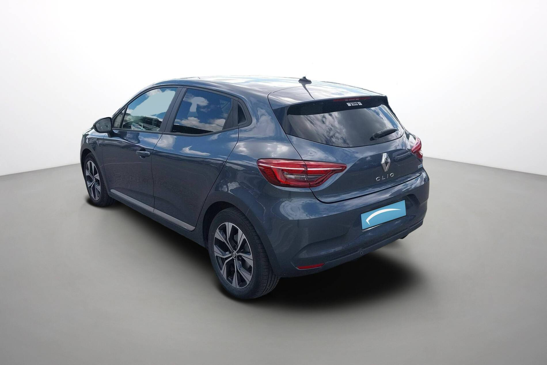 Vente en ligne Renault Clio 5 Clio E-Tech full hybrid 145 au prix de 17 390 €