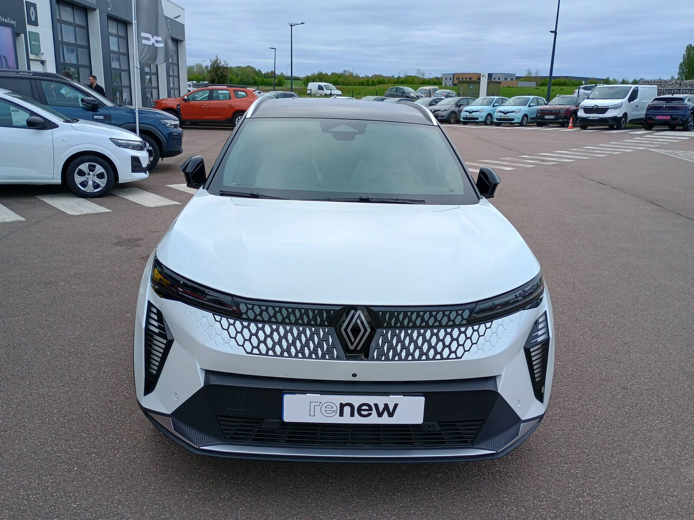 Vente en ligne Renault Scenic E-Tech  220 ch grande autonomie au prix de 39 491 €