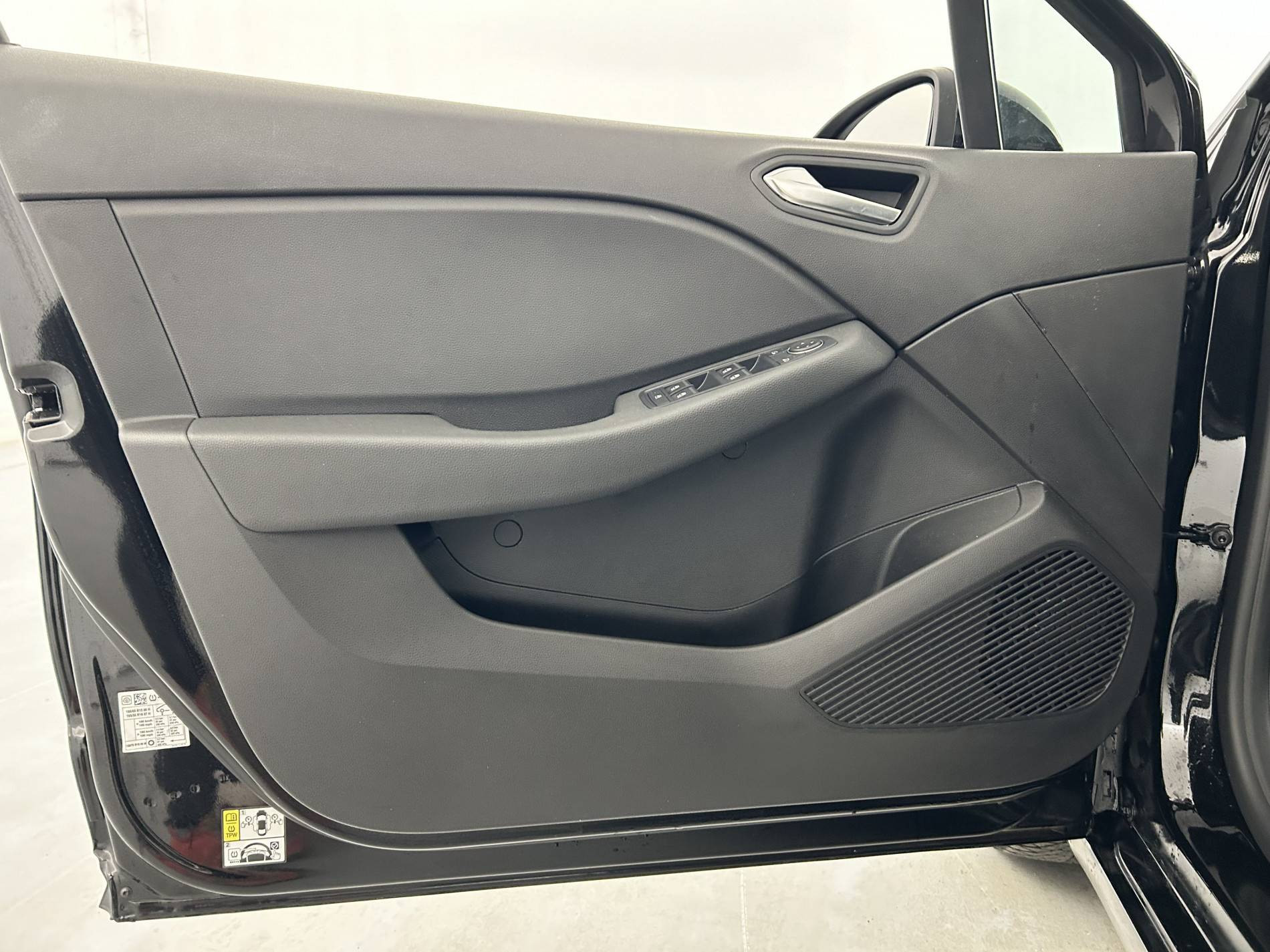 Vente en ligne Renault Clio 5 Clio E-Tech full hybrid 145 ch GSR2 au prix de 19 590 €