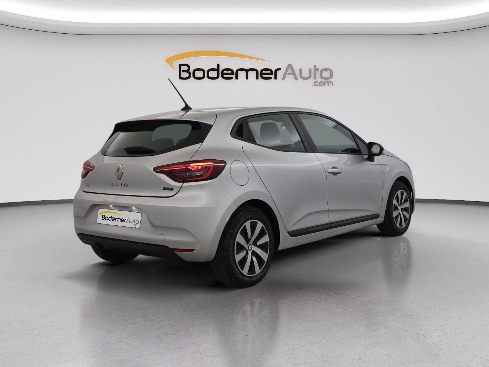 Vente en ligne Renault Clio 5 Clio E-Tech full hybrid 145 au prix de 16 590 €