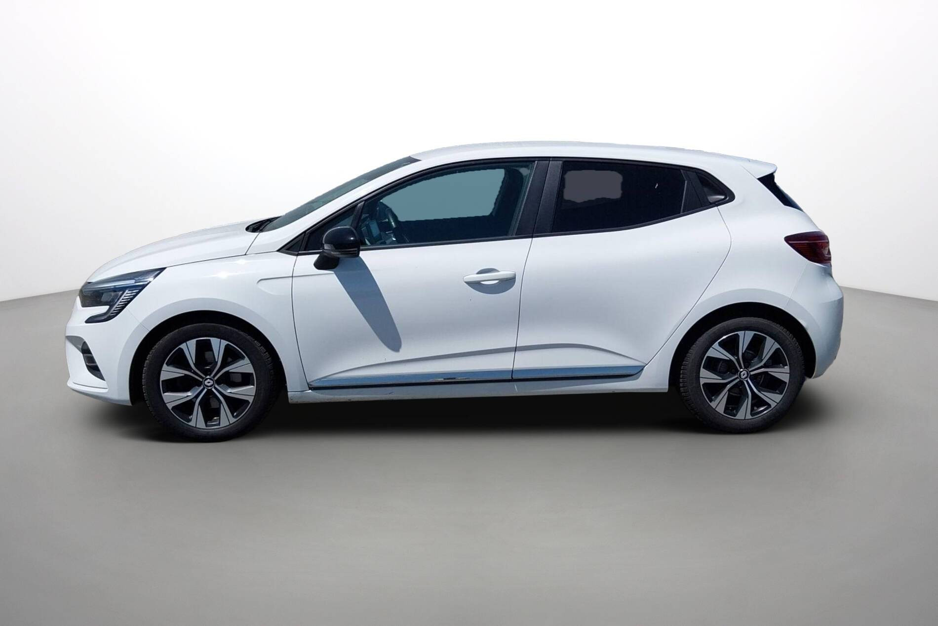 Vente en ligne Renault Clio 5 Clio Blue dCi 100 au prix de 13 491 €