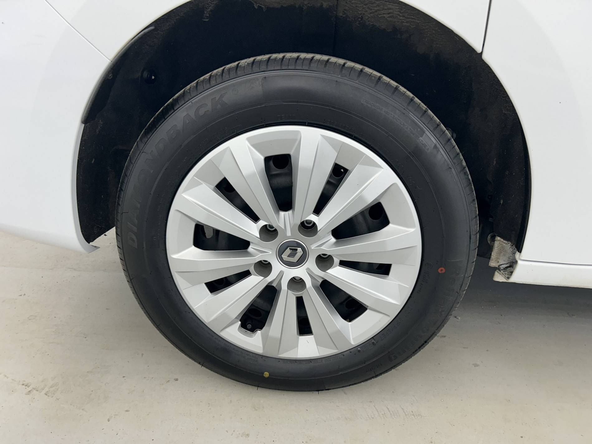 Vente en ligne Renault Kangoo  Blue dCi 95 au prix de 21 590 €