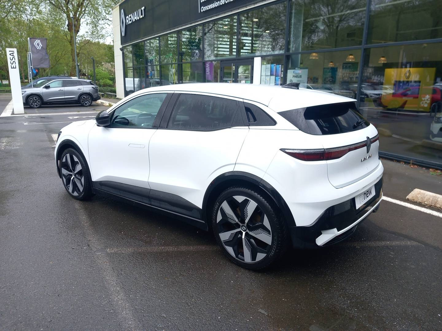 Vente en ligne Renault Megane E-Tech  EV60 220 ch optimum charge au prix de 23 990 €