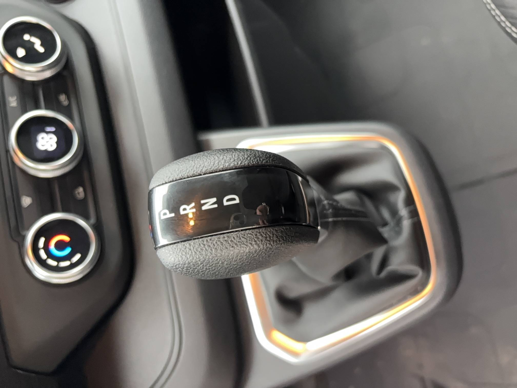 Vente en ligne Renault Trafic Van E-Tech FG GCF L1H1 52kWh AC22 au prix de 36 490 €