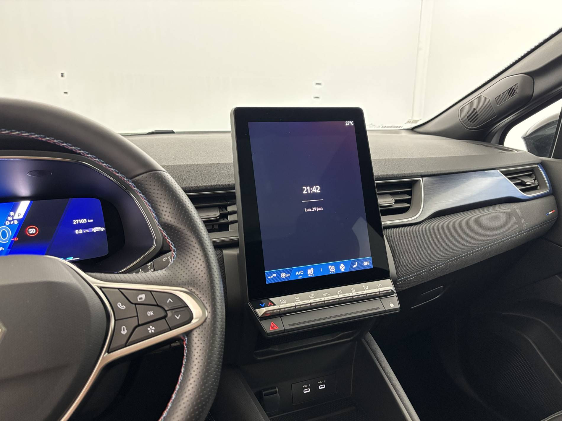 Vente en ligne Renault Symbioz  E-Tech full hybrid 145 au prix de 27 990 €