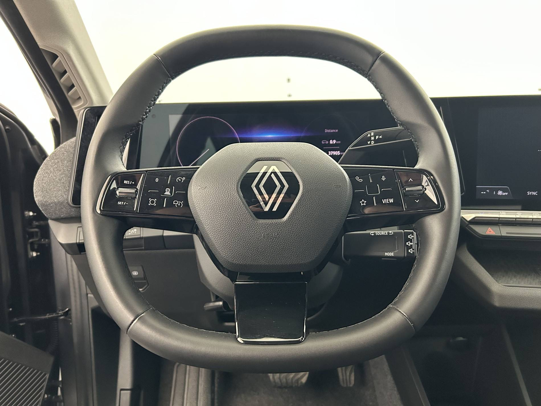 Vente en ligne Renault Megane E-Tech  EV60 220 ch super charge au prix de 24 990 €
