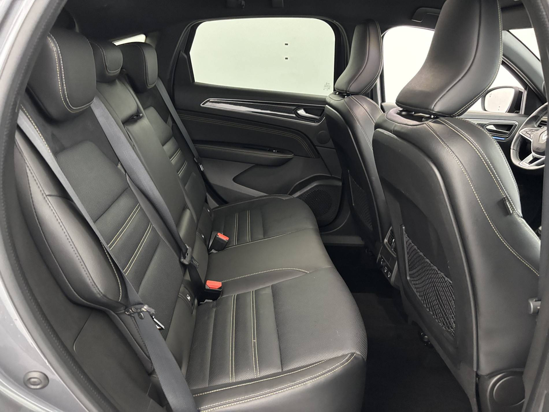 Vente en ligne Renault Arkana  E-Tech hybride 145 - 22 au prix de 20 990 €