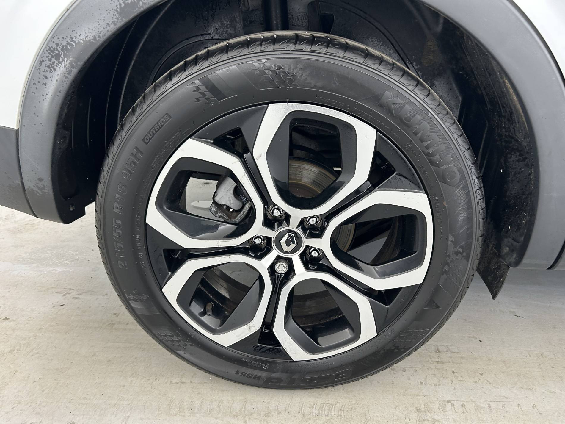Vente en ligne Renault Arkana  E-Tech hybride 145 - 22 au prix de 21 890 €