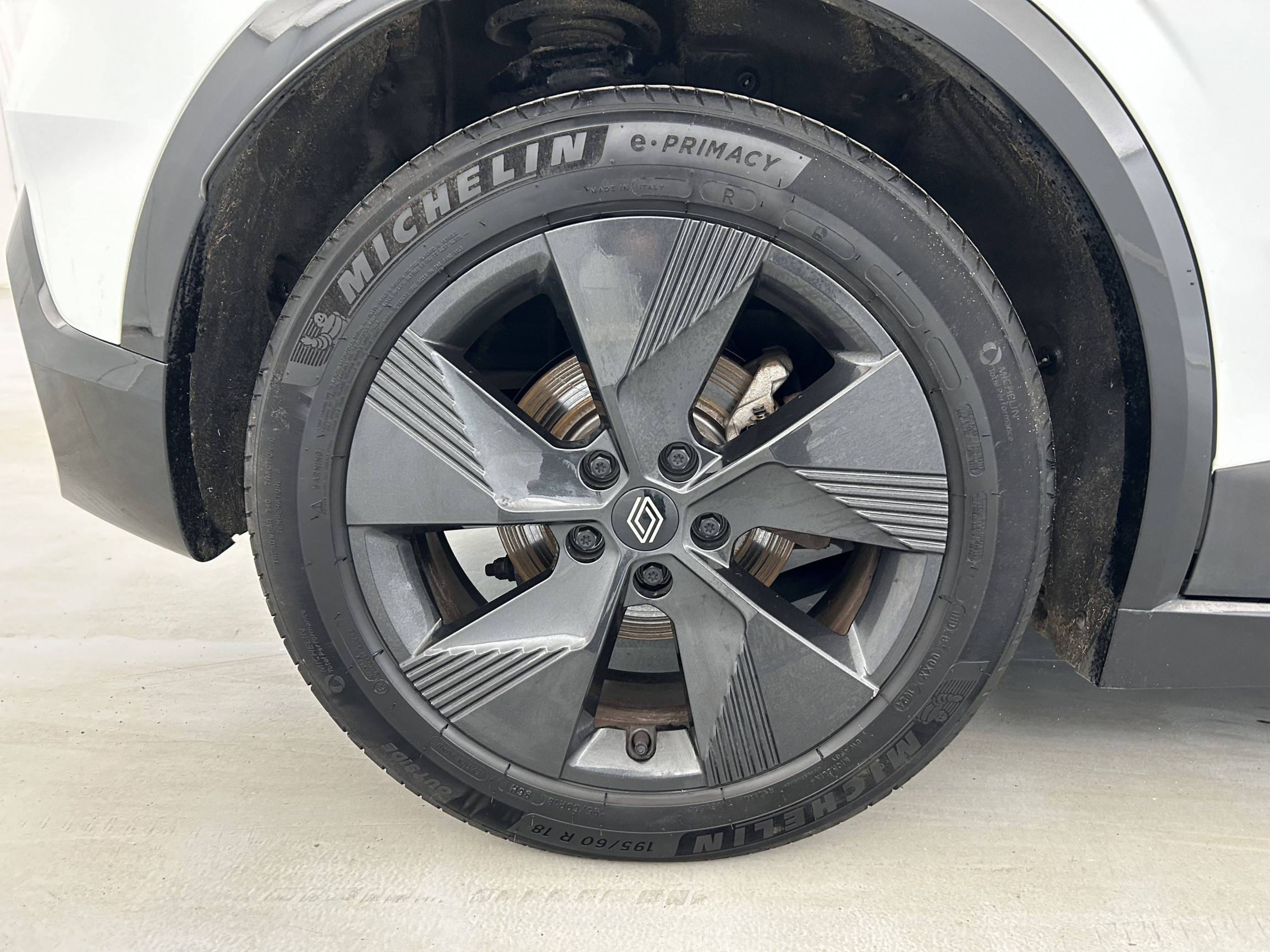 Vente en ligne Renault Megane E-Tech  130 ch autonomie confort GSR2 au prix de 19 950 €