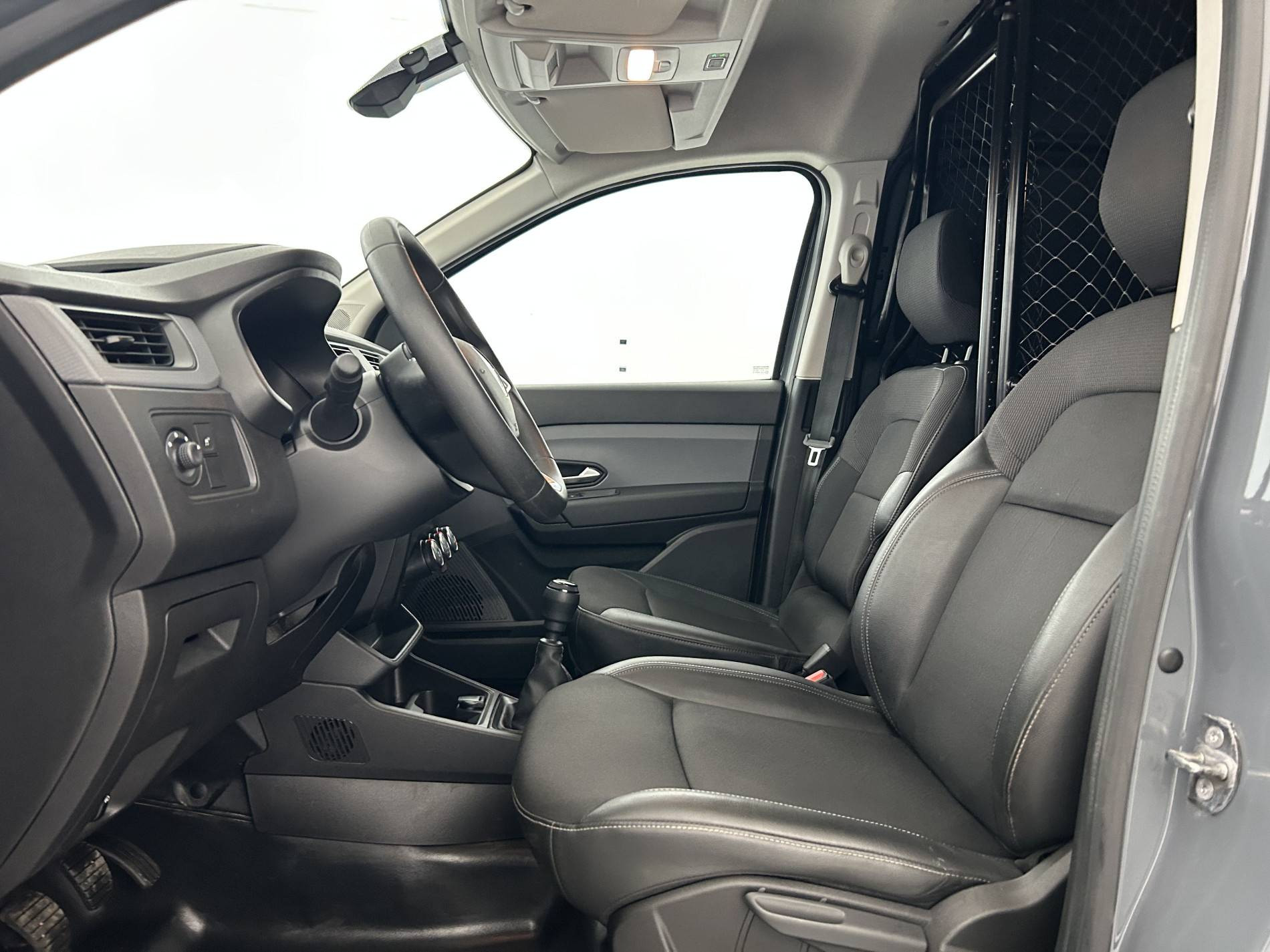 Vente en ligne Renault Express Van  BLUE DCI 95 - 22 au prix de 12 990 €