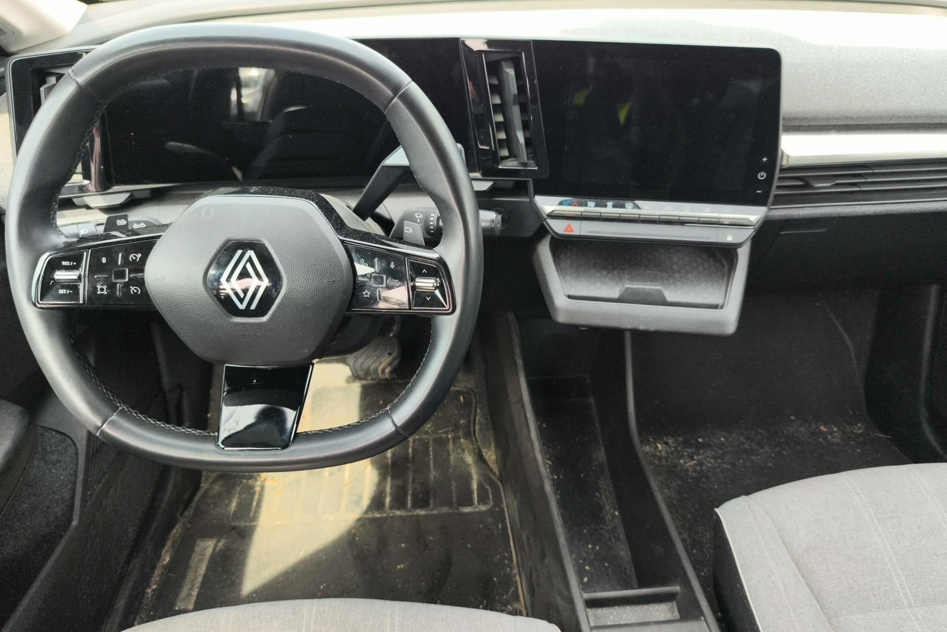 Vente en ligne Renault Megane E-Tech  EV60 220 ch super charge au prix de 20 990 €