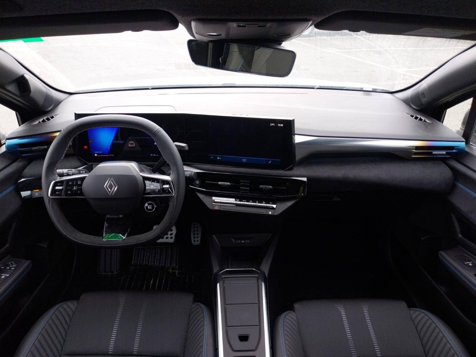 Vente en ligne Renault Clio 6 Clio E-Tech full hybrid 160 ch au prix de 28 490 €