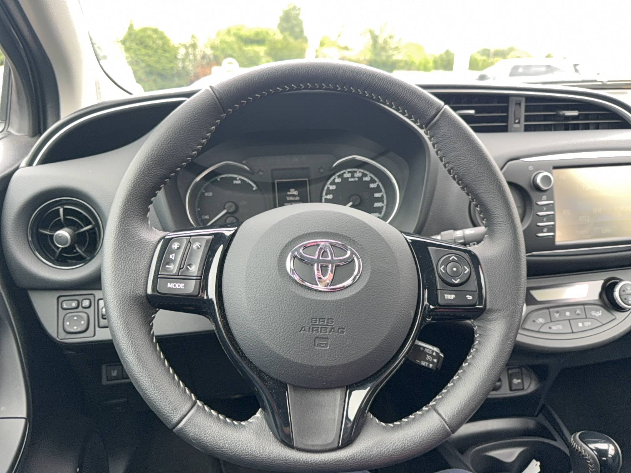 Vente en ligne Toyota Yaris Yaris Hybride 100h au prix de 16 990 €