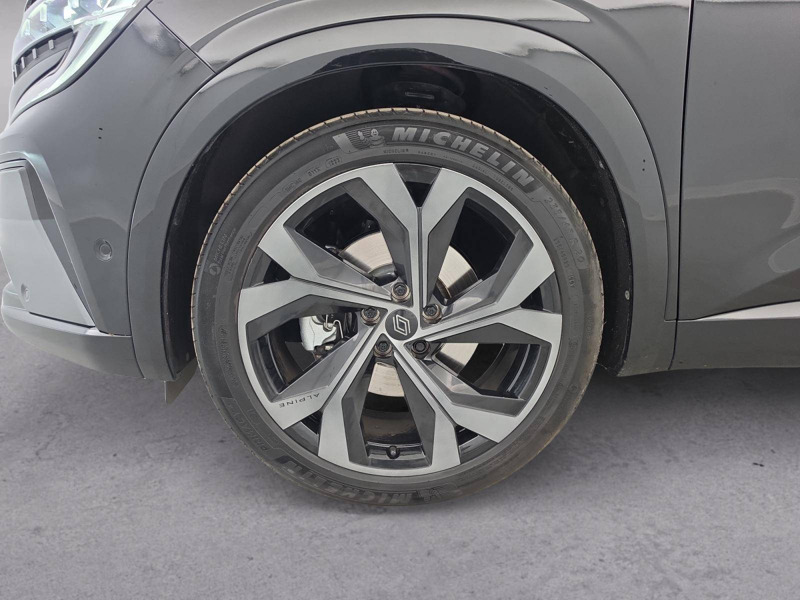 Vente en ligne Renault Austral  E-Tech hybrid 200 au prix de 31 990 €