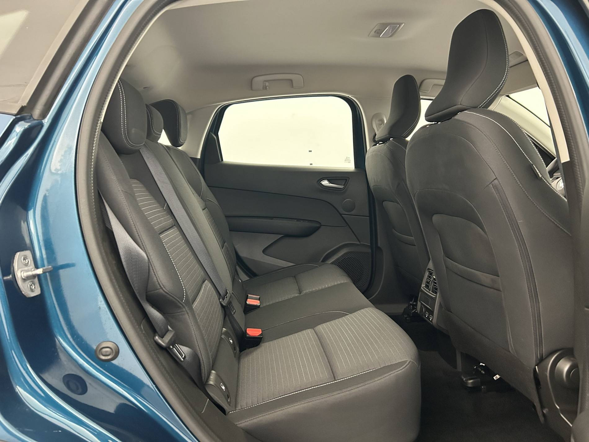Vente en ligne Renault Arkana  E-Tech hybride 145 - 22 au prix de 18 790 €