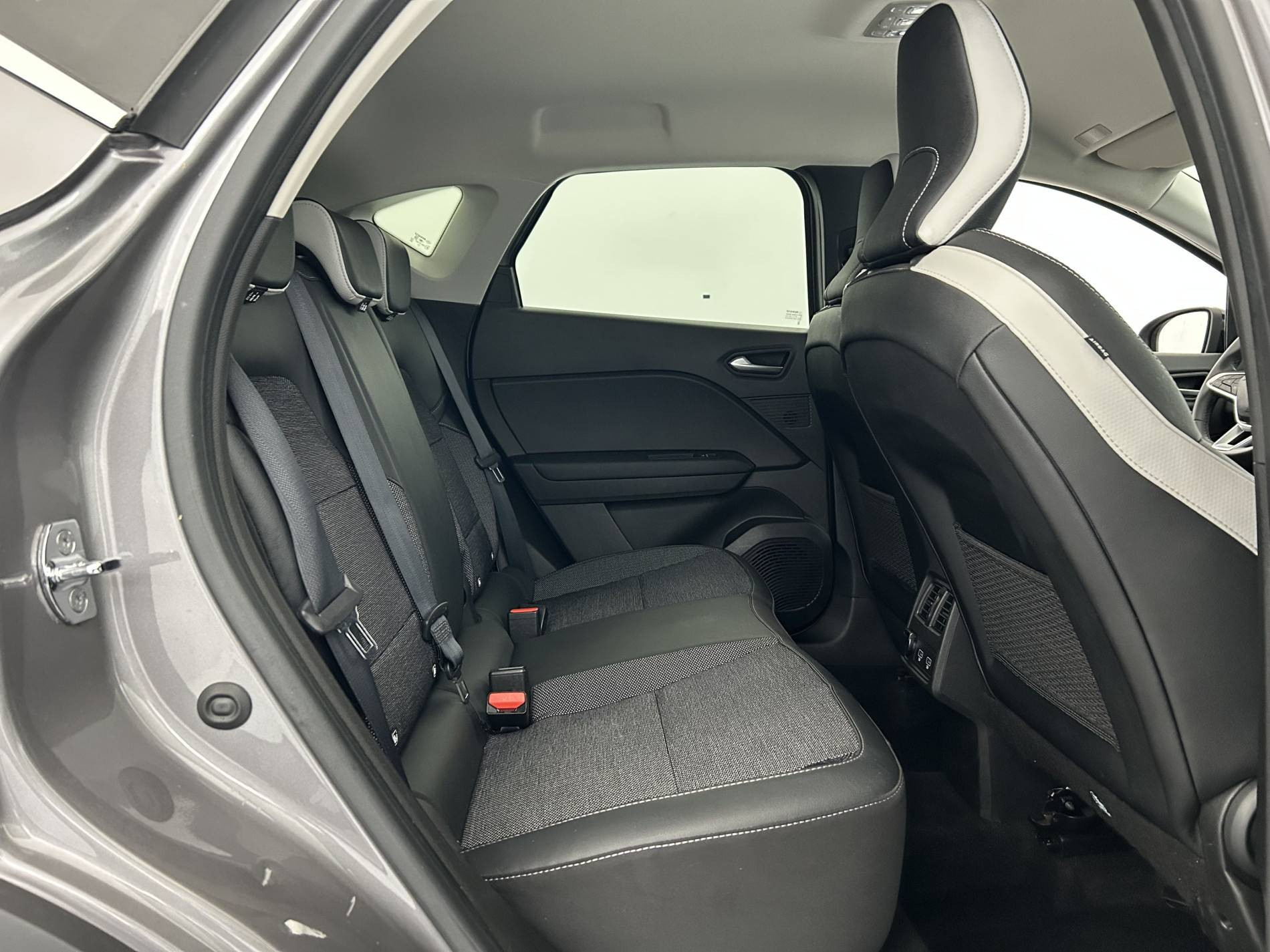 Vente en ligne Renault Captur  E-Tech 145 - 21 au prix de 19 480 €