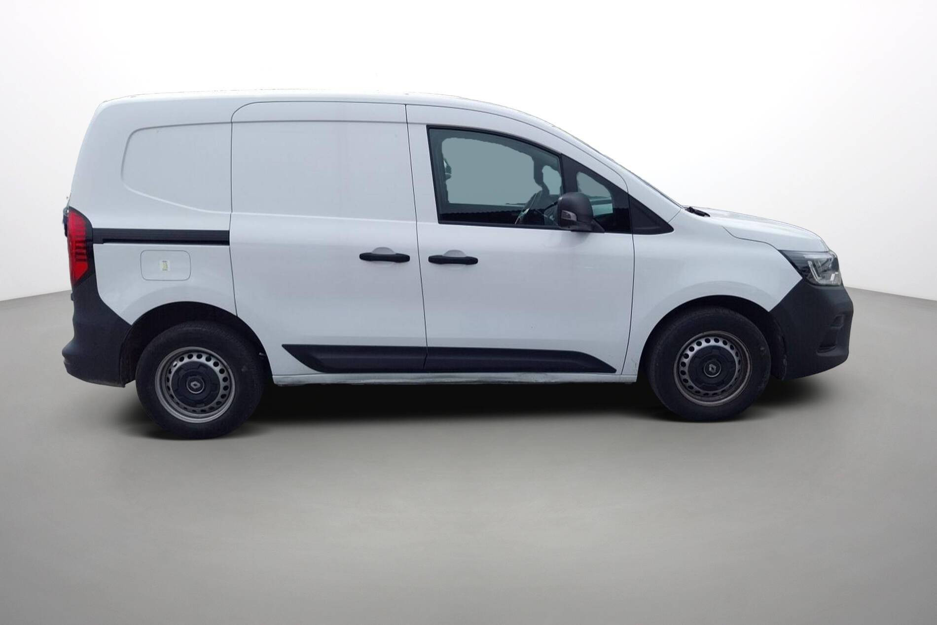 Vente en ligne Renault Kangoo Van  BLUE DCI 95 au prix de 18 790 €