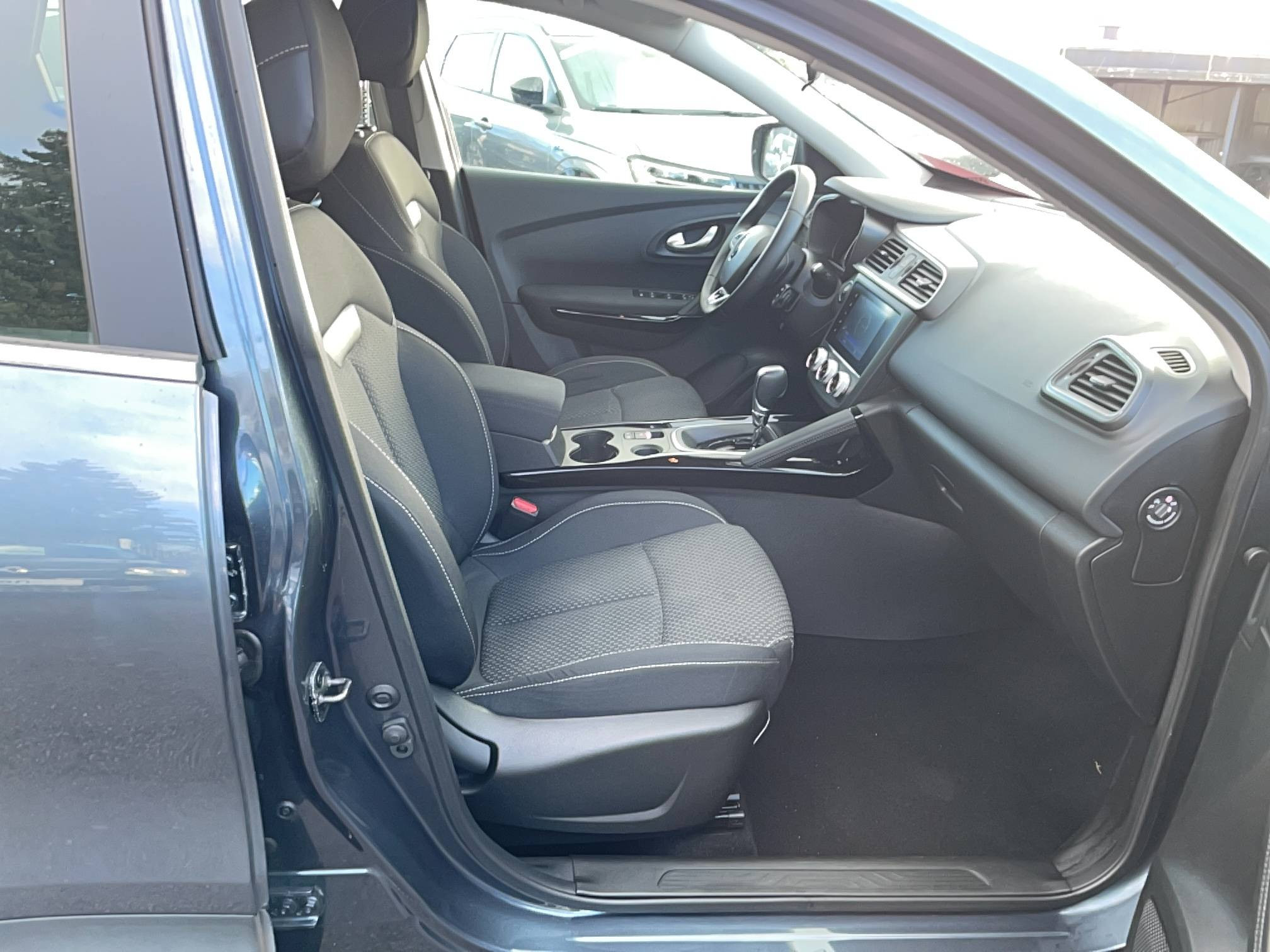 Vente en ligne Renault Kadjar  Blue dCi 115 EDC au prix de 15 990 €