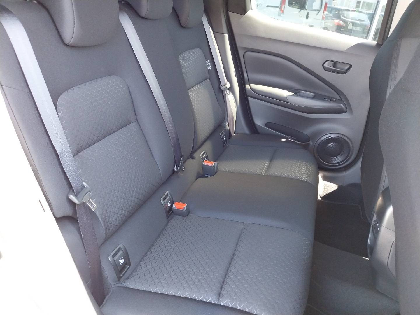 Vente en ligne Nissan Juke  HYBRID 143 au prix de 26 950 €