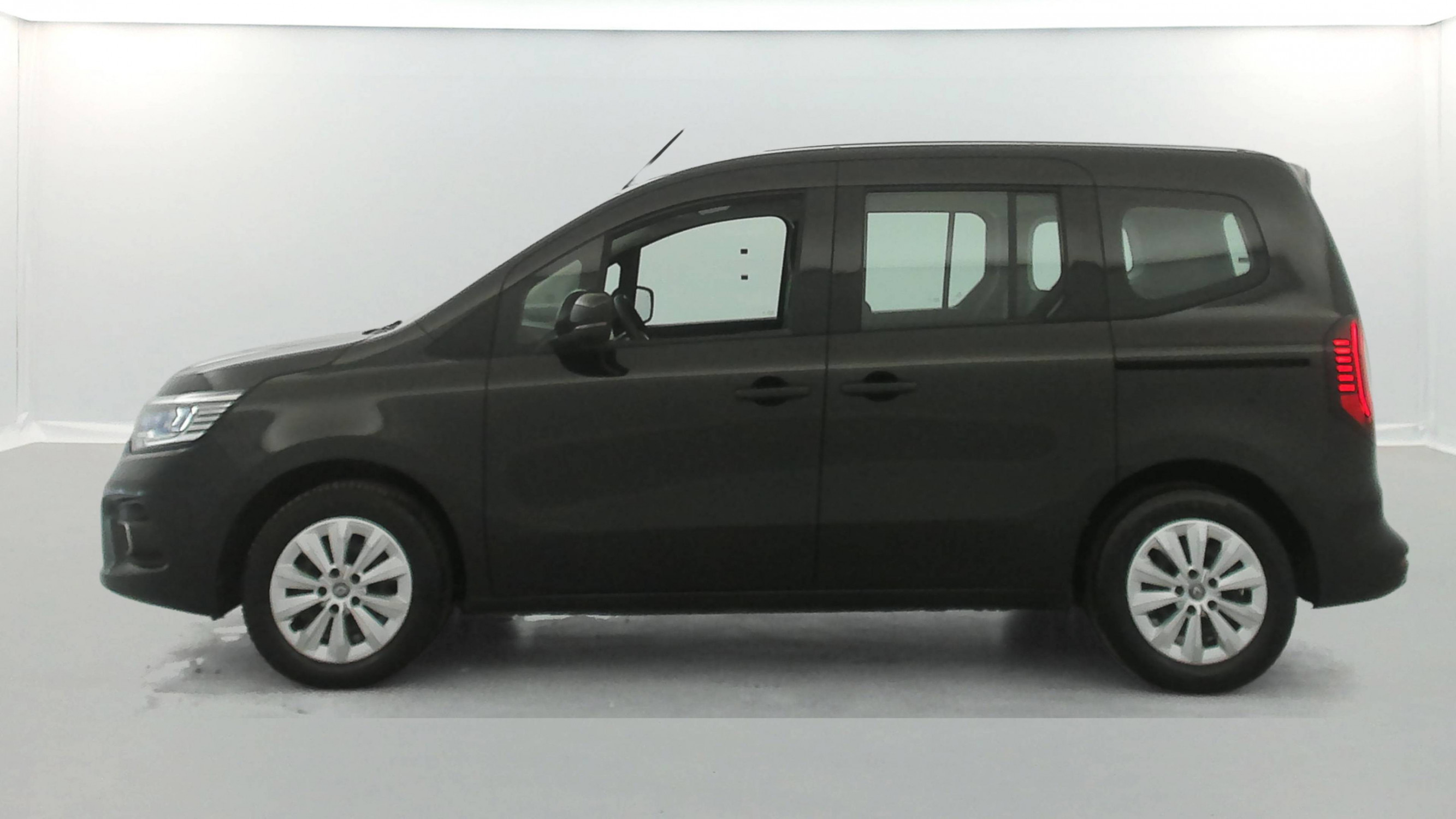 Vente en ligne Renault Kangoo  TCe 100 au prix de 19 990 €
