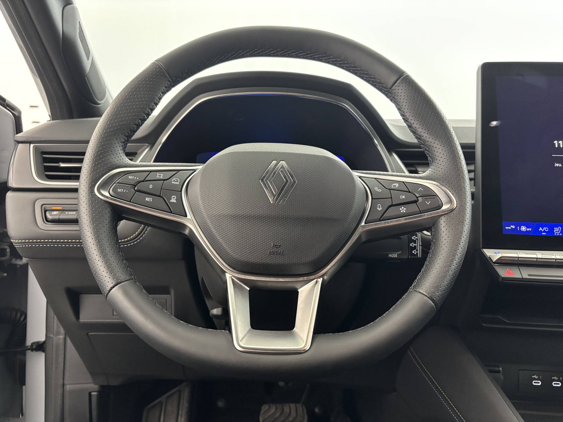 Vente en ligne Renault Symbioz  E-Tech full hybrid 160 ch au prix de 31 990 €