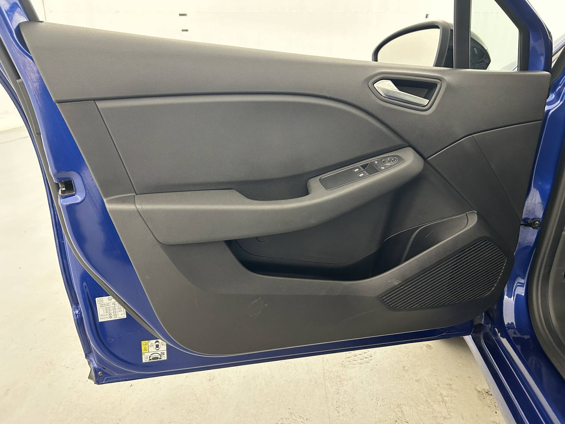 Vente en ligne Renault Clio 5 Clio Blue dCi 100 ch GSR2 au prix de 16 590 €