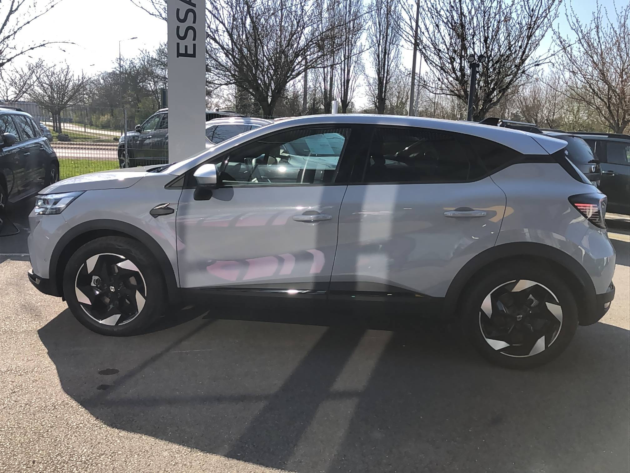 Vente en ligne Renault Captur  E-Tech full hybrid 145 ch au prix de 25 990 €