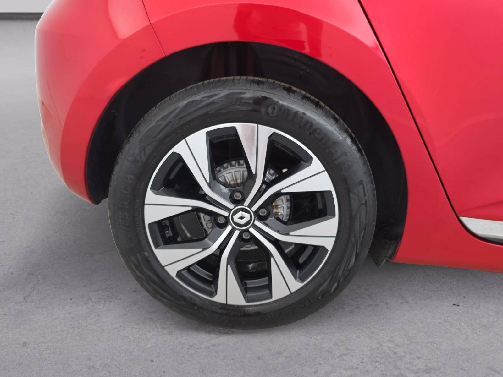 Vente en ligne Renault Clio 5 Clio TCe 100 GPL au prix de 14 490 €