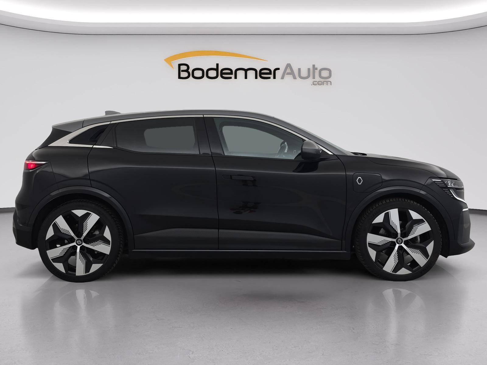 Vente en ligne Renault Megane E-Tech  EV60 220 ch super charge au prix de 23 990 €