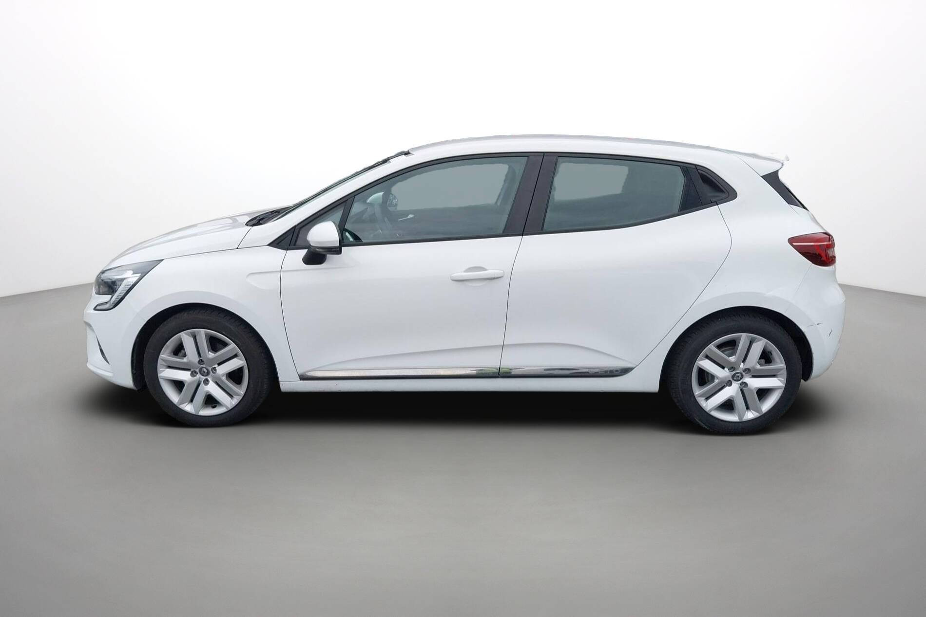 Vente en ligne Renault Clio 5 Clio E-Tech 140 - 21N au prix de 13 980 €
