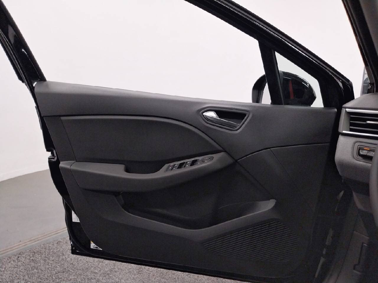 Vente en ligne Renault Clio 5 Clio Blue dCi 100 ch au prix de 21 150 €