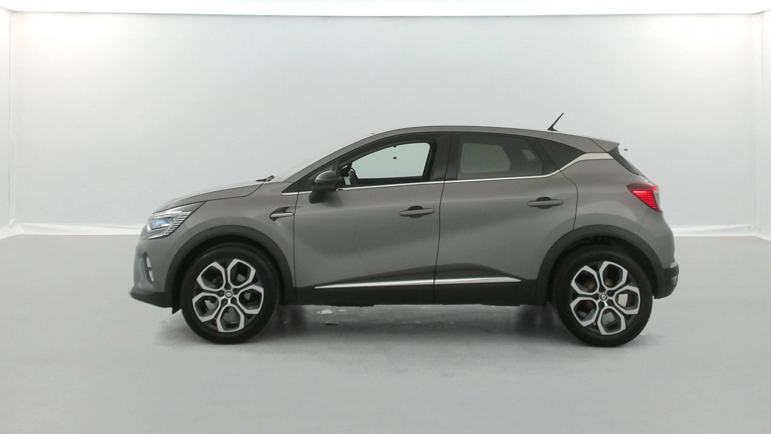 Vente en ligne Renault Captur  TCe 90 au prix de 15 990 €
