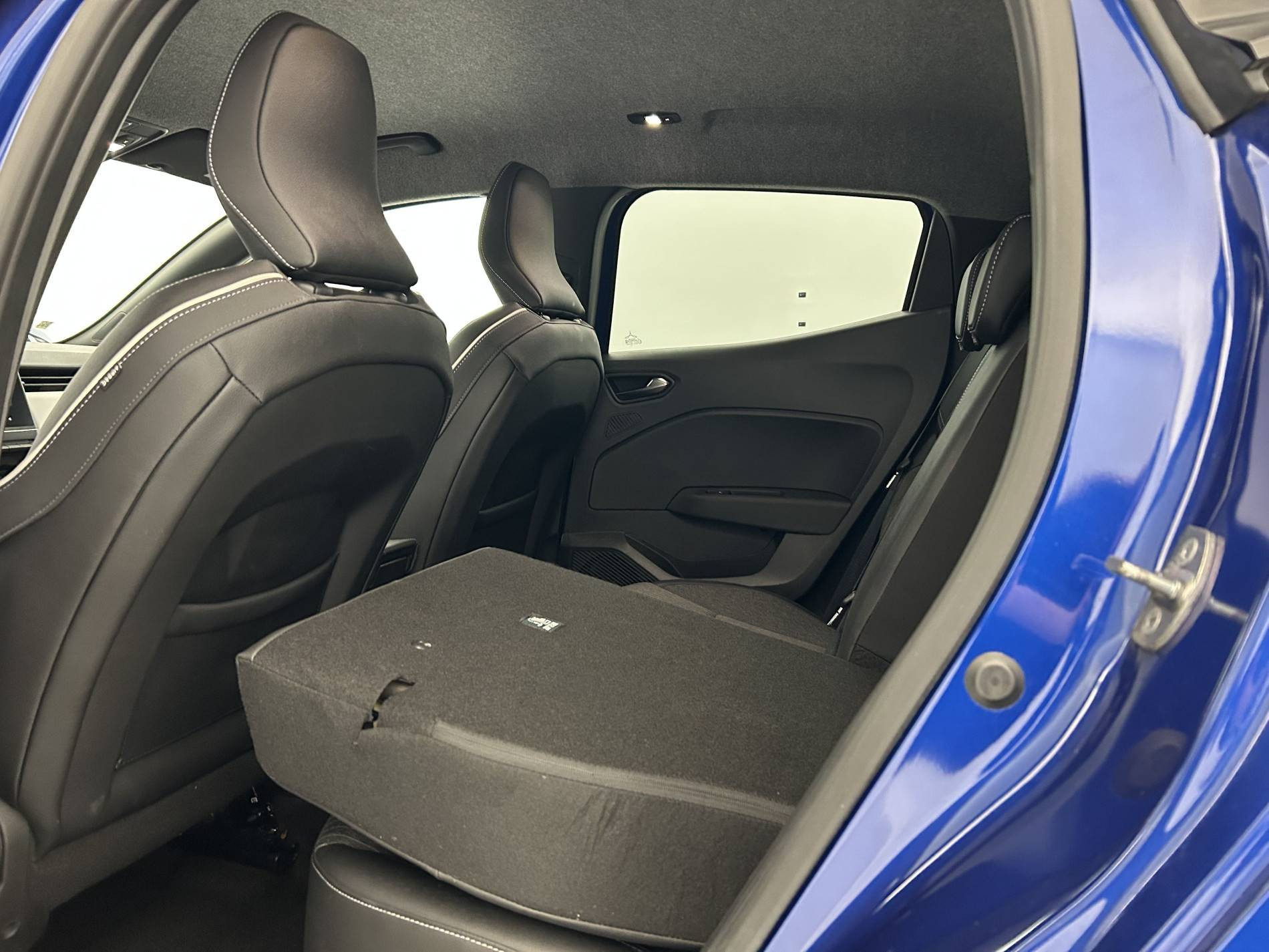 Vente en ligne Renault Clio 5 Clio TCe 90 au prix de 15 890 €