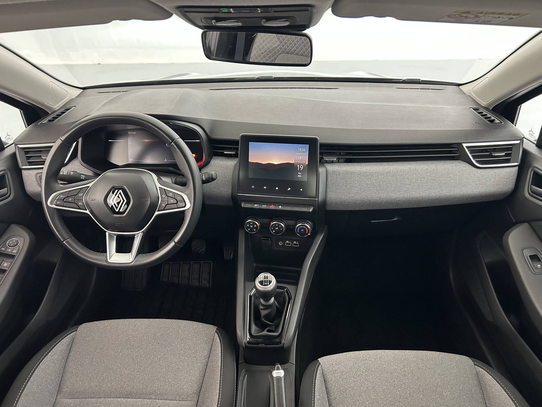 Vente en ligne Renault Clio 5 Clio TCe 90 au prix de 14 590 €