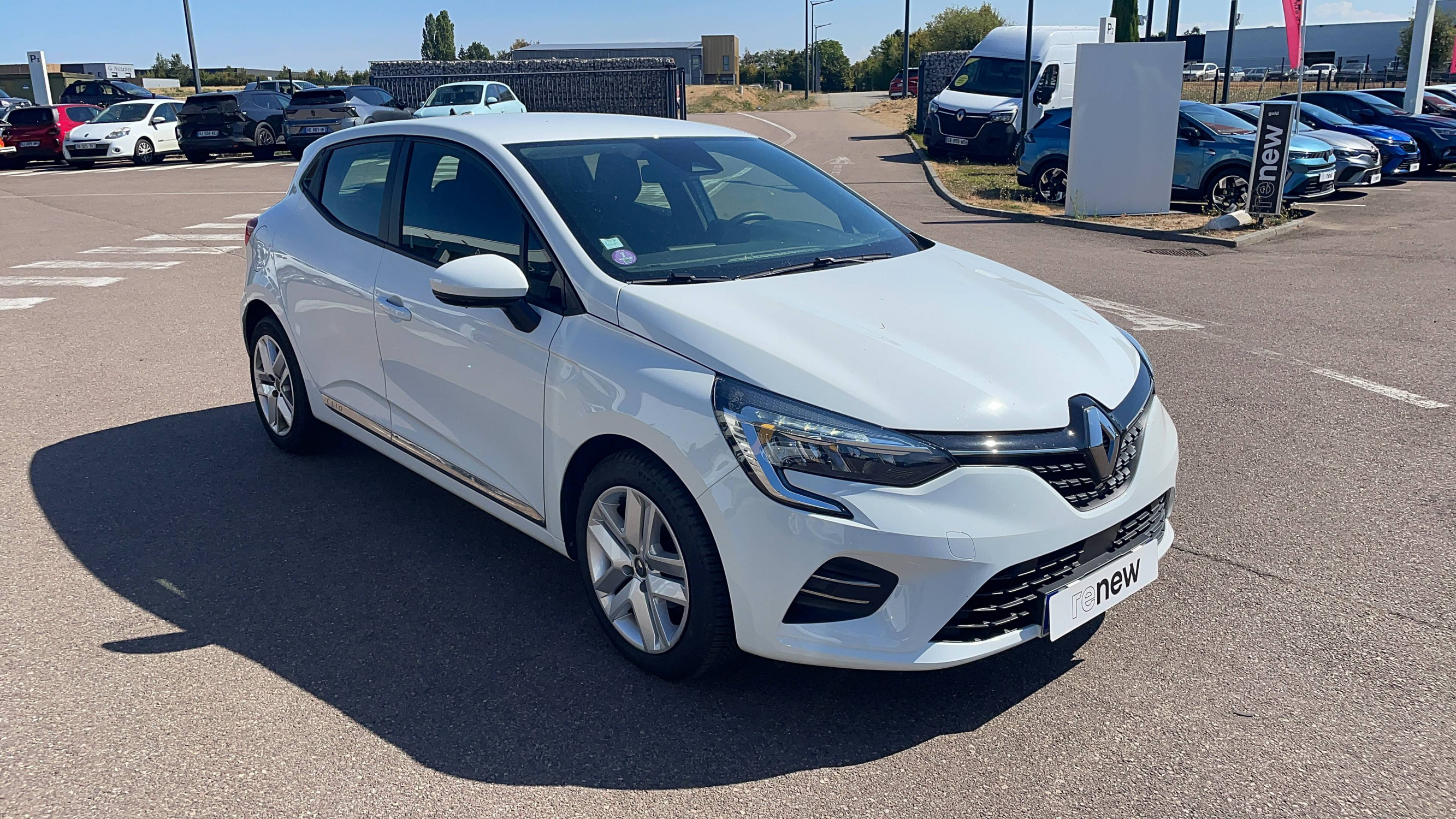 Vente en ligne Renault Clio 5 Clio TCe 90 X-Tronic - 21N au prix de 14 991 €
