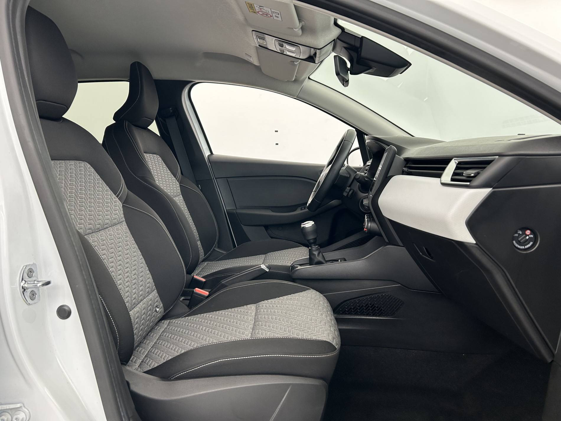 Vente en ligne Renault Clio 5 Clio SCe 65 au prix de 13 990 €