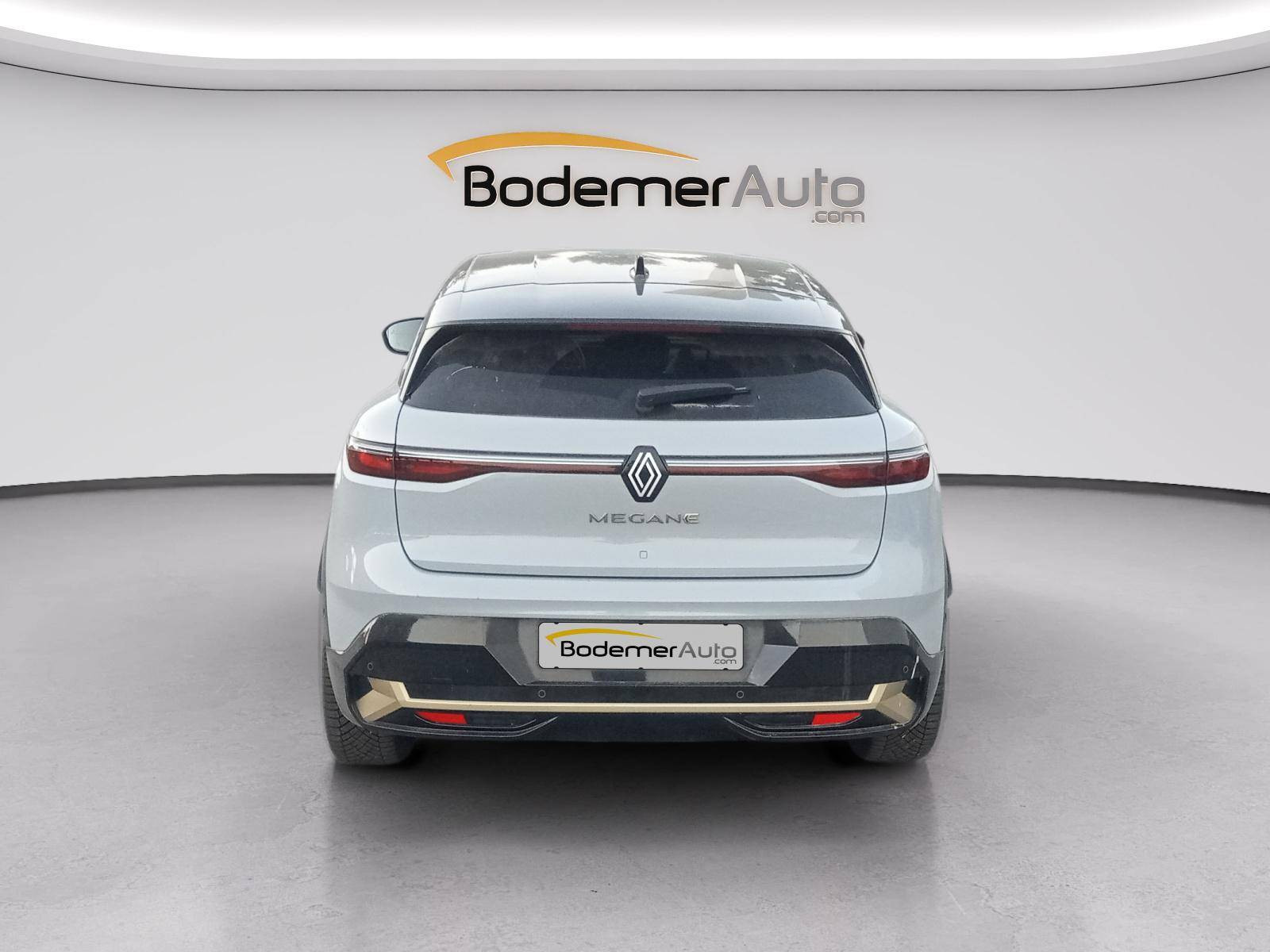 Vente en ligne Renault Megane E-Tech  EV60 220 ch super charge au prix de 21 990 €