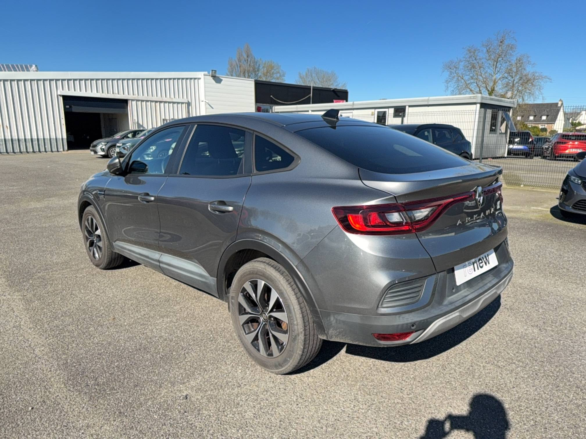 Vente en ligne Renault Arkana  mild hybrid 140 EDC FAP - 22 au prix de 18 290 €